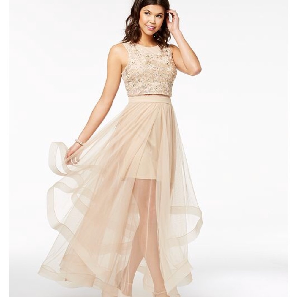 Beautiful prom dress. Worn once to a dinner party.